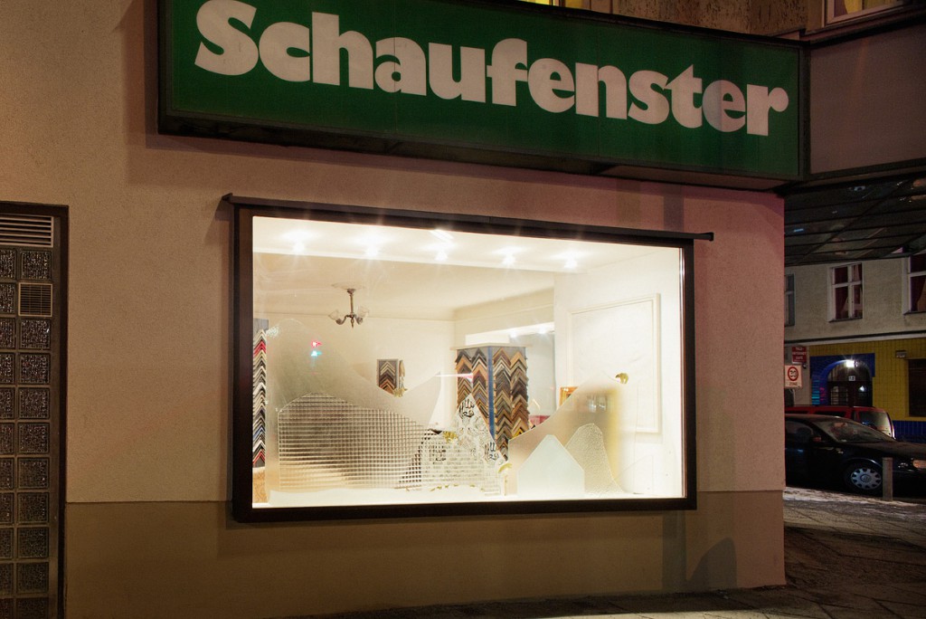 12-1-IDK Schaufenster MB 1 SCREEN