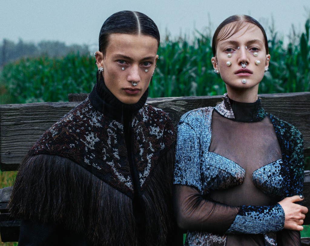 8fullbody-different_xxx-1400x1112