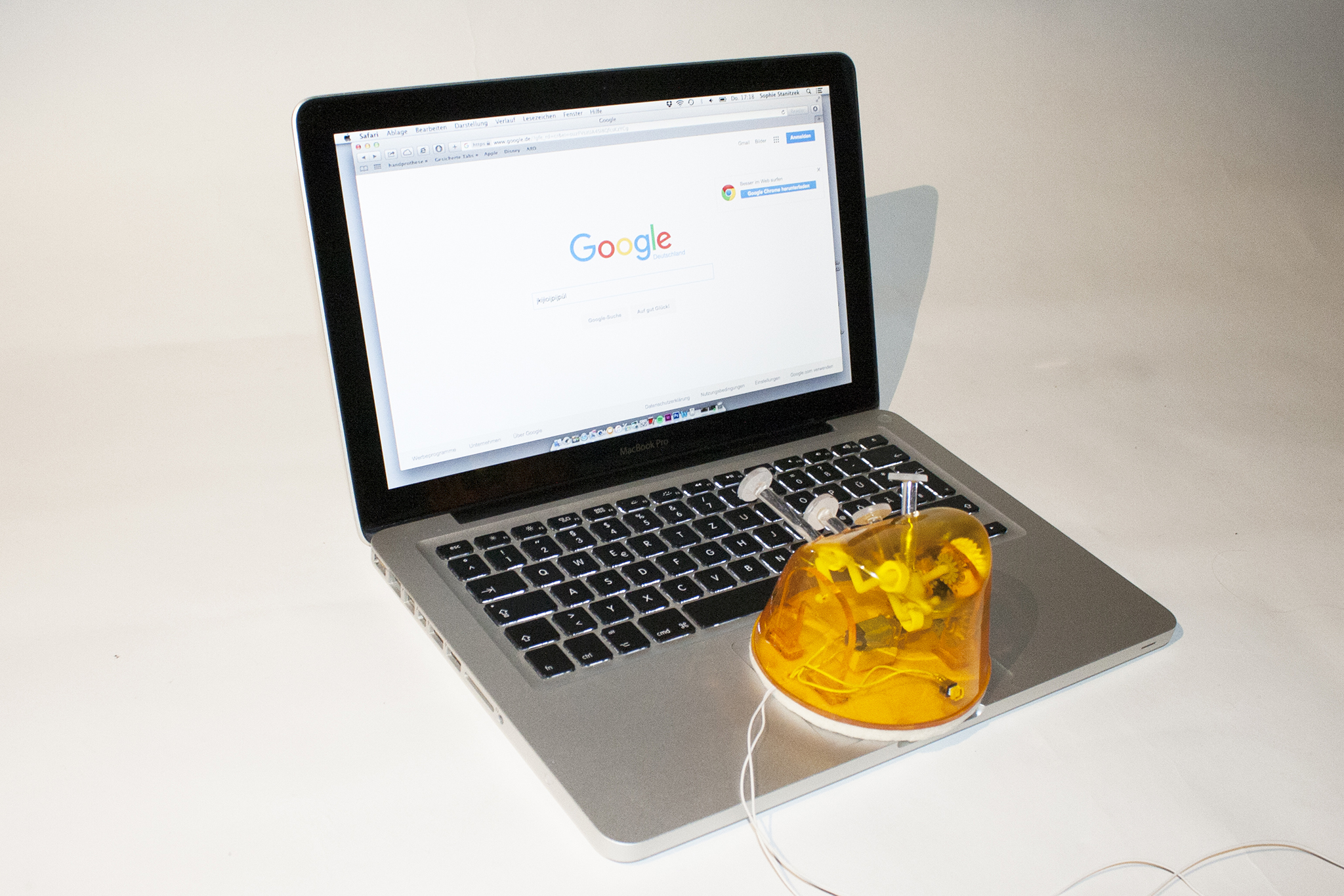 ELGOOG_SOPHIE_STANITZEK_FINAL_WEB_2