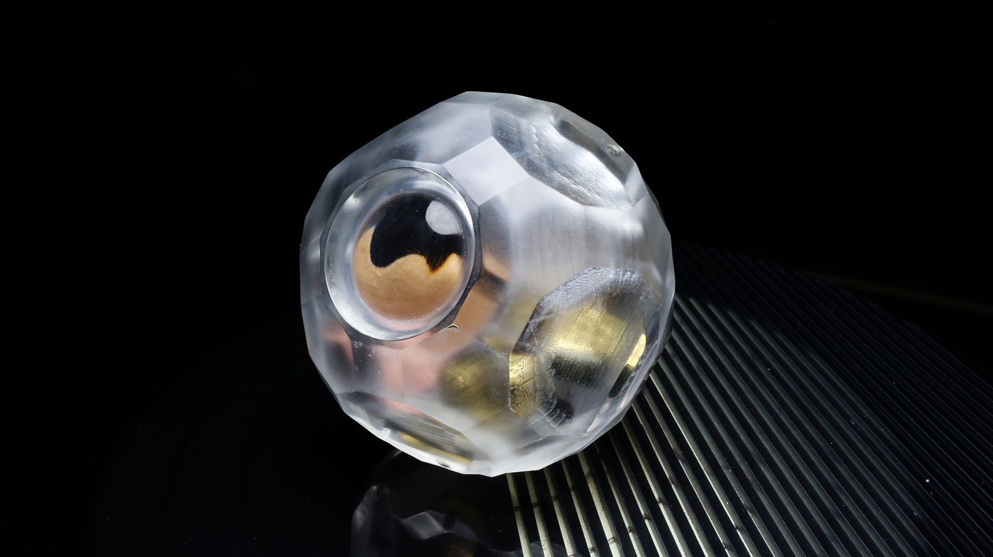 INSTÉTERNEL_Erik_Vogler_Final_Web_1