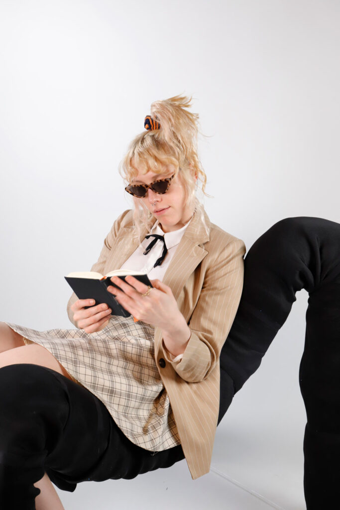 SPIDER CHAIR_Roya_Haupt_Final_Web_13